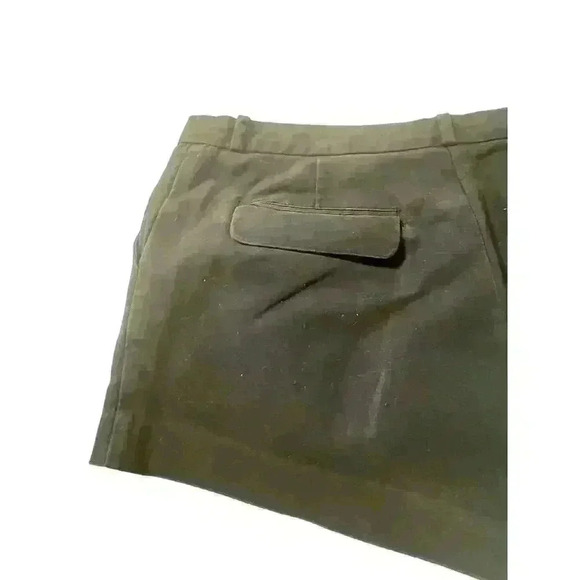 Old Navy Women's Black Mid-Rise Stretch Shorts SIZE-10 - Picture 4 of 6